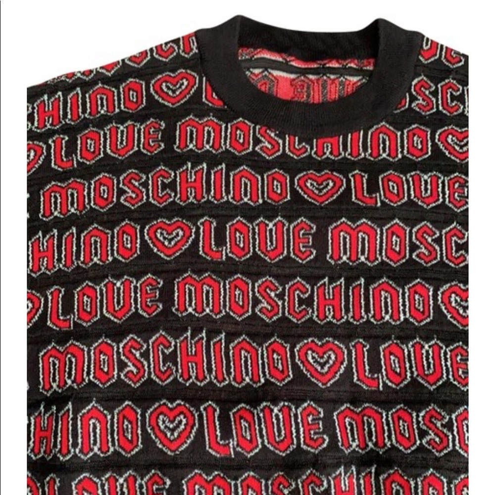Love Moschino